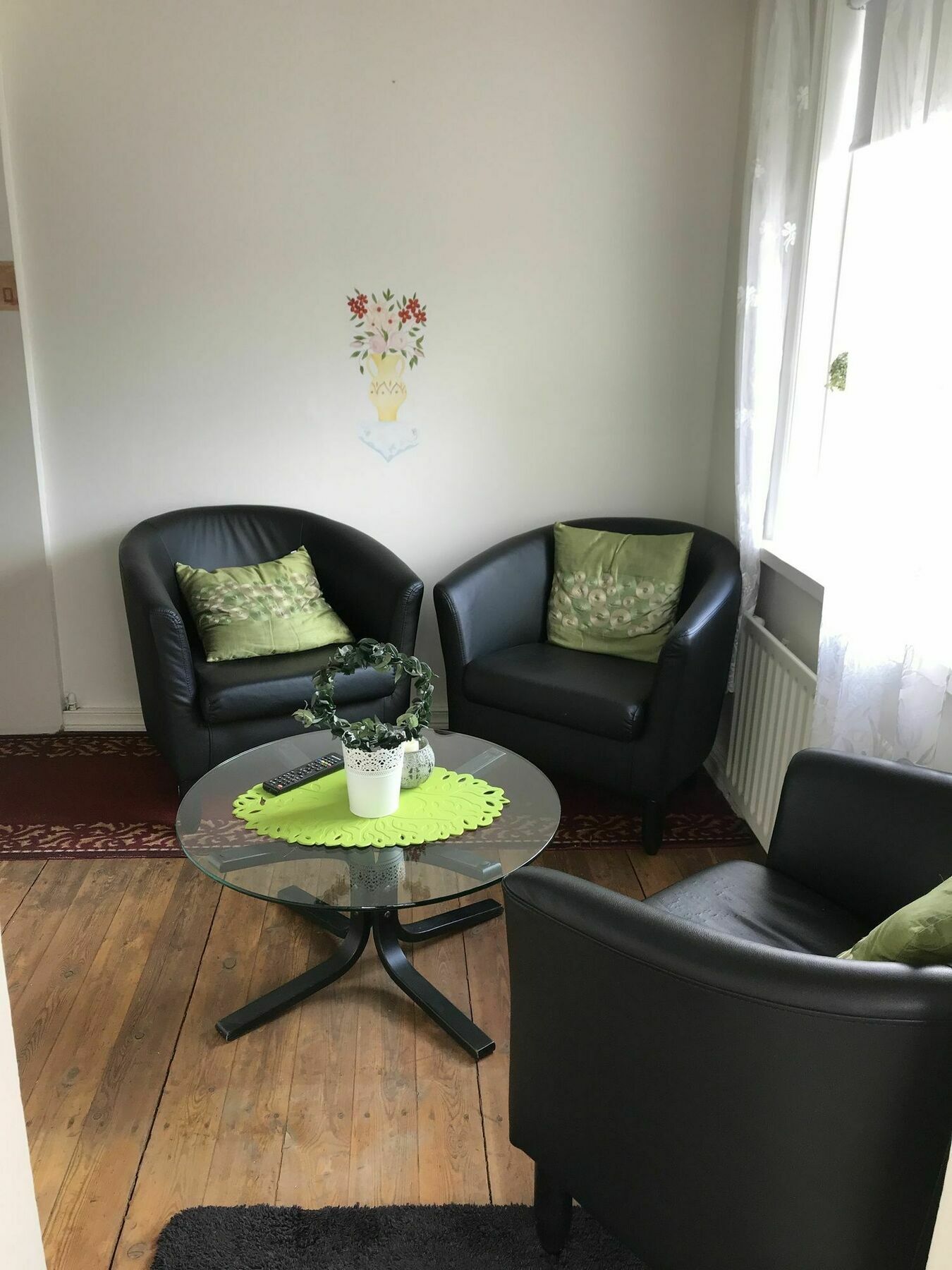 Gula Villan Guesthouse Akureyri Extérieur photo